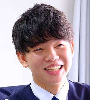飯竹 恒太郎氏