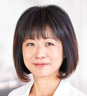 富田 佐奈栄氏